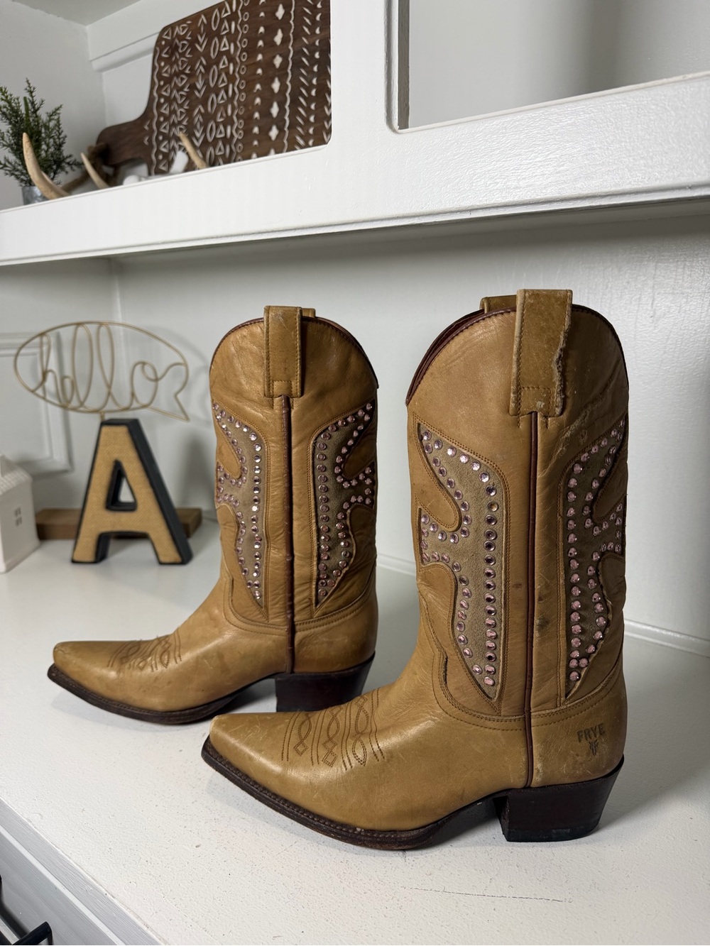Frye Womens 7M Tan Leather Pink Rhinestone Studded Cowboy Boots Western